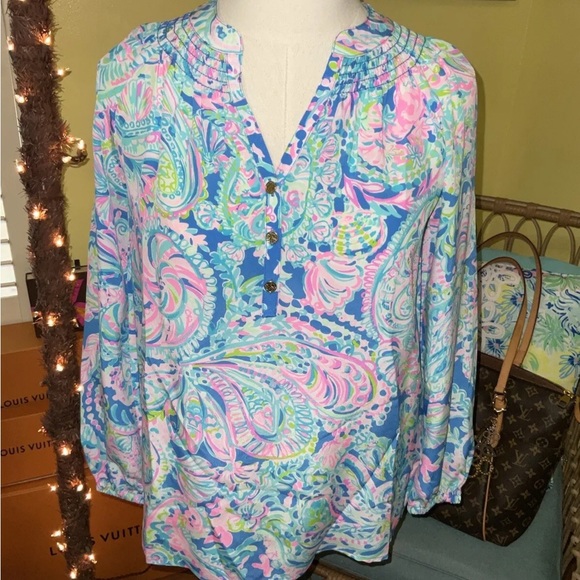Lilly Pulitzer NWT Elsa Silk Top Dream Team Size XXS - Picture 2 of 10